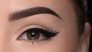 Mắt 2 mí sẽ giúp các chị em phụ nữ trở nên tự tin hơn trước mọi người