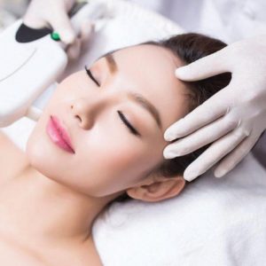 Khóa học chăm sóc online là gì?