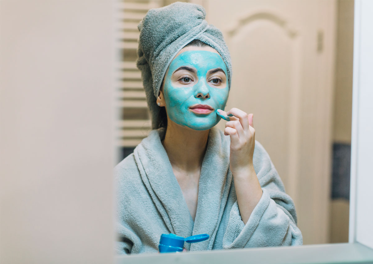 Đắp mặt nạ ngủ sau khi đã hoàn thành các bước dưỡng da khácĐắp mặt nạ ngủ sau khi đã hoàn thành các bước dưỡng da khác