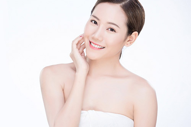 Dầu gấc có tác dụng dưỡng sáng da rất tốt