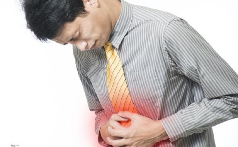 Nghệ ngâm mật ong trị chứng đau dạ dày khá hiệu quả