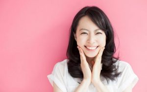 Làn da dầu cần ưu tiên sử dụng sản phẩm làm sạch