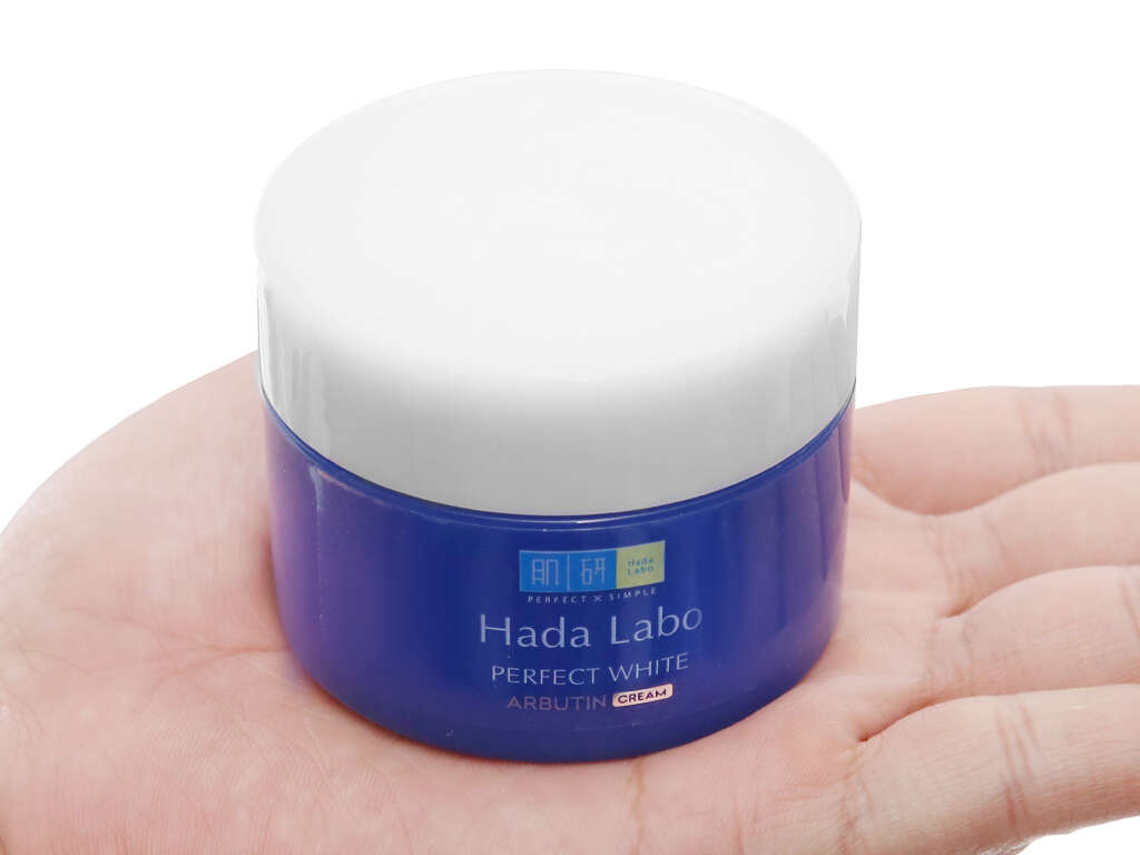 Kem dưỡng trắng da Hada Labo Perfect White được các bạn trẻ yêu thích hiện nay