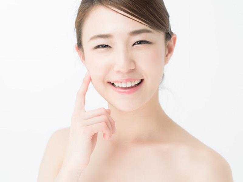 Mắt một mí có cấu trúc nhỏ và thiếu điểm nhấn
