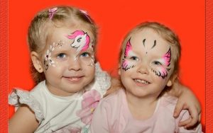 Đôi mắt là phấn cần được mẹ chú ý