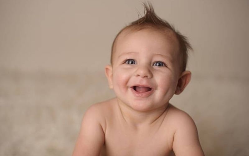 Má lúm ở trẻ do di truyền từ bố mẹ là phổ biến