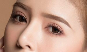 Không ăn trứng nếu không muốn vết cắt mí có sẹo lồi
