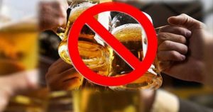 Cắt mí nên kiêng rượu bia vài tháng để vết thương mau lành