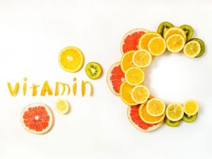 Nạp Vitamin C giúp làn da tươi sáng và căng mọng