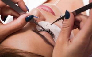 Công nghệ nối mi ngày càng khẳng định vị trí trong lĩnh vực làm đẹp hiện nay.