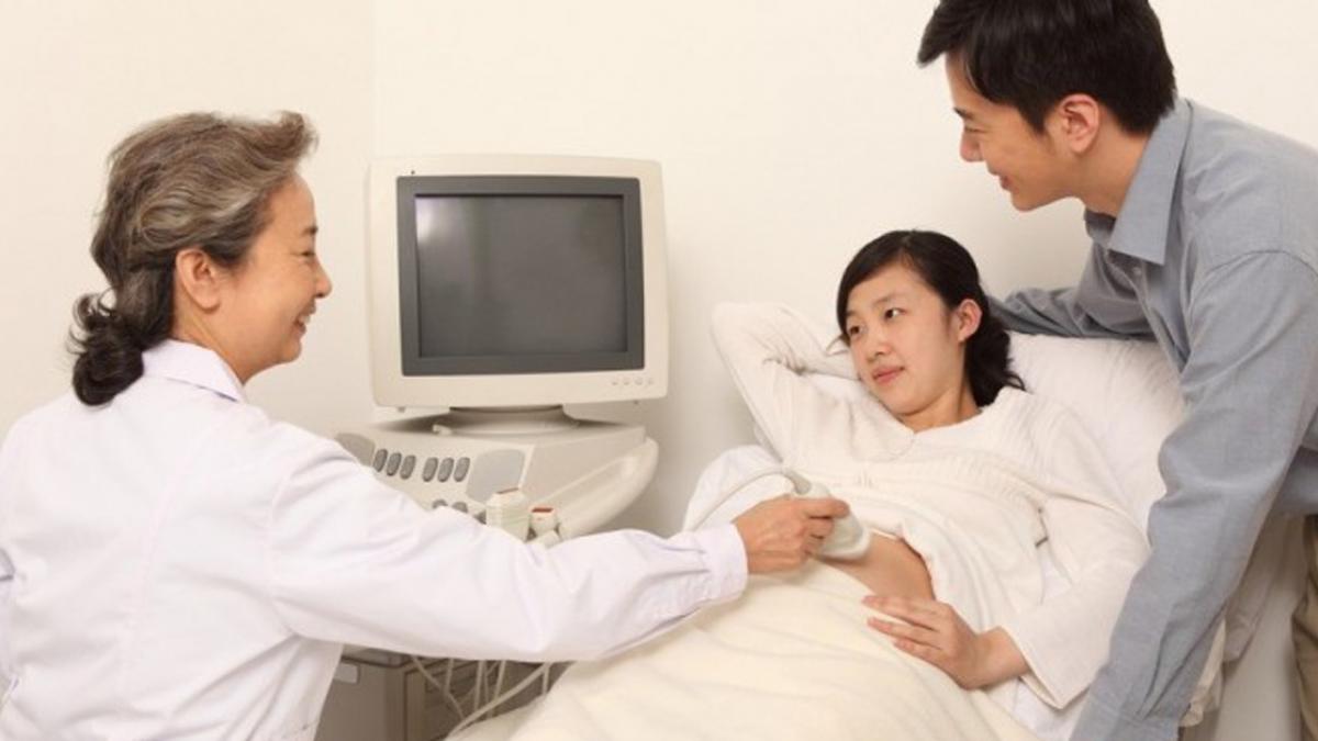 Thường xuyên thăm khám và nghe theo sự tư vấn của bác sĩ