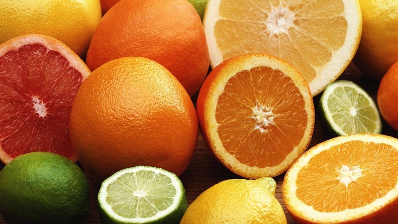 Vitamin C có trong cam giúp tăng cường sức đề kháng cho cơ thể