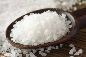 Trong phèn chua có nhiều tác dụng tốt đối với vùng kín