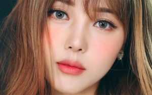 Phụ nữ sở hữu cặp mắt này thường rất tinh tế và dịu dàng