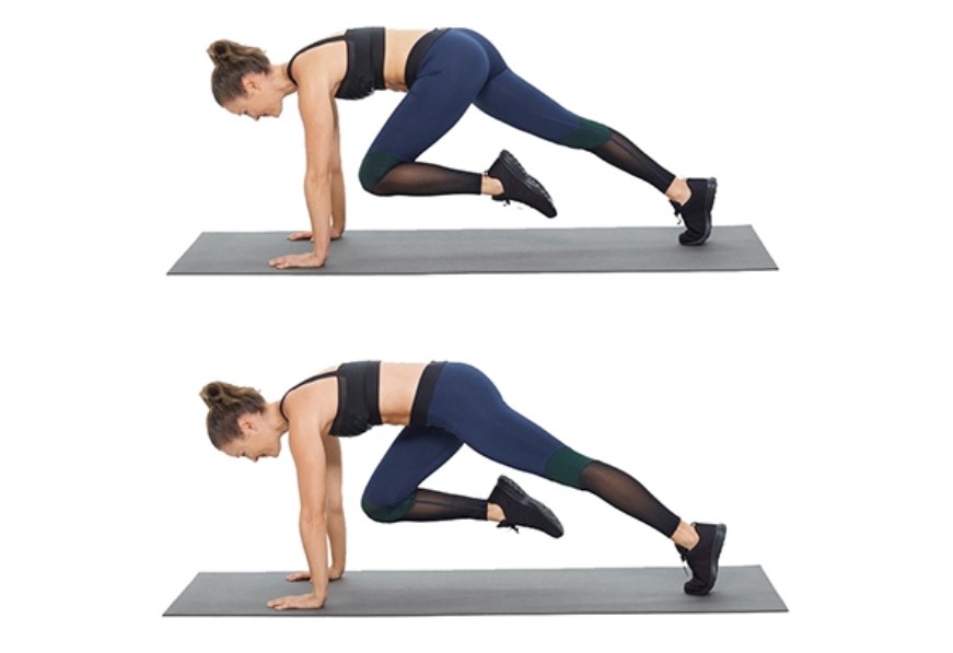 Động tác mountain climbers thực hiện càng nhanh càng đốt cháy mỡ nhiều hơn