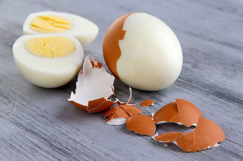 Ăn trứng luộc buổi tối giảm mỡ bụng