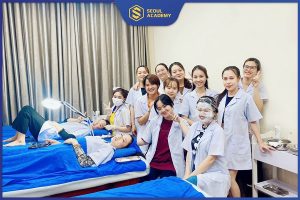 Môi trường học tập tại Seoul Academy vui vẻ, thân thiện