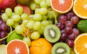 Trong trái cây chứa rất nhiều vitamin các loại