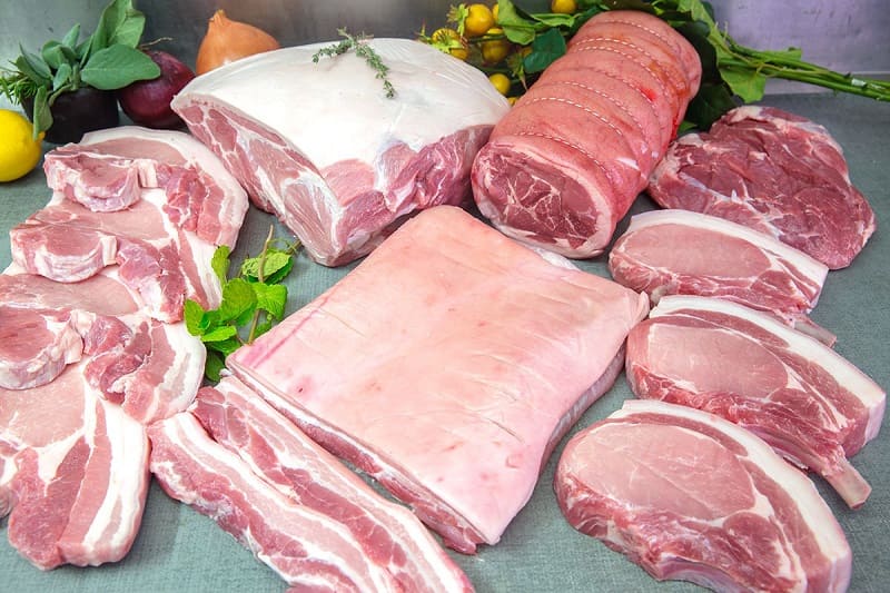 Thịt là thực phẩm giàu đạm và chất béo