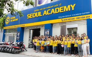 Hình ảnh học viên đăng ký khóa học trang điểm tại Seoul Academy