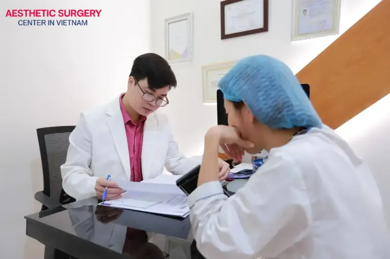 Liposuction price generally includes many accompanying services