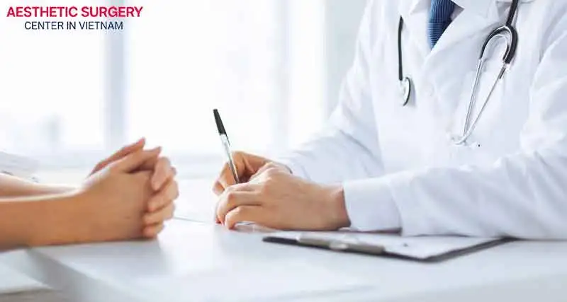 Pre-surgery clinical checkups are necessary before undergoing liposuction