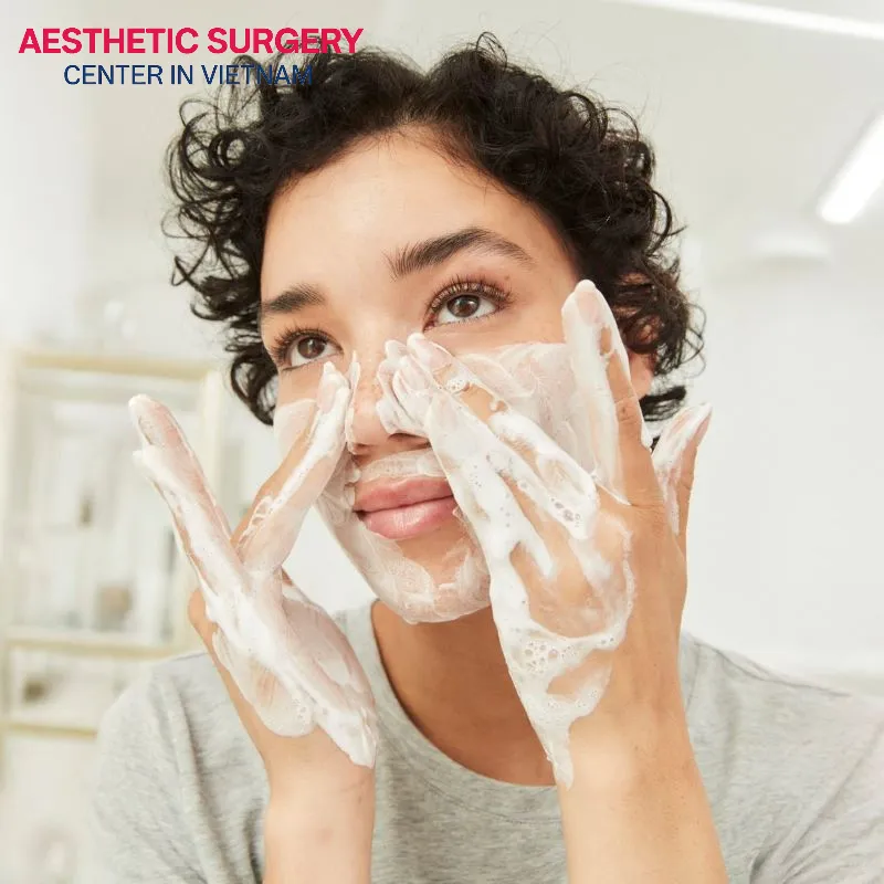 Do not use strong cleansing or exfoliating products within the first 24 hours after picosure laser treatment.