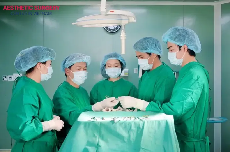 Vietnam has many highly qualified and experienced aesthetic surgeons who have successfully performed numerous cheekbone reduction surgeries