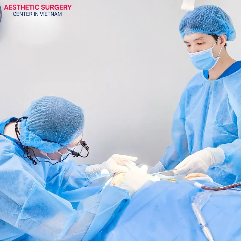 The team of surgeons at Aesthetic Surgery Center not only has strong professional experience but is also dedicated and passionate about their work, which is why many clients trust and choose their services.