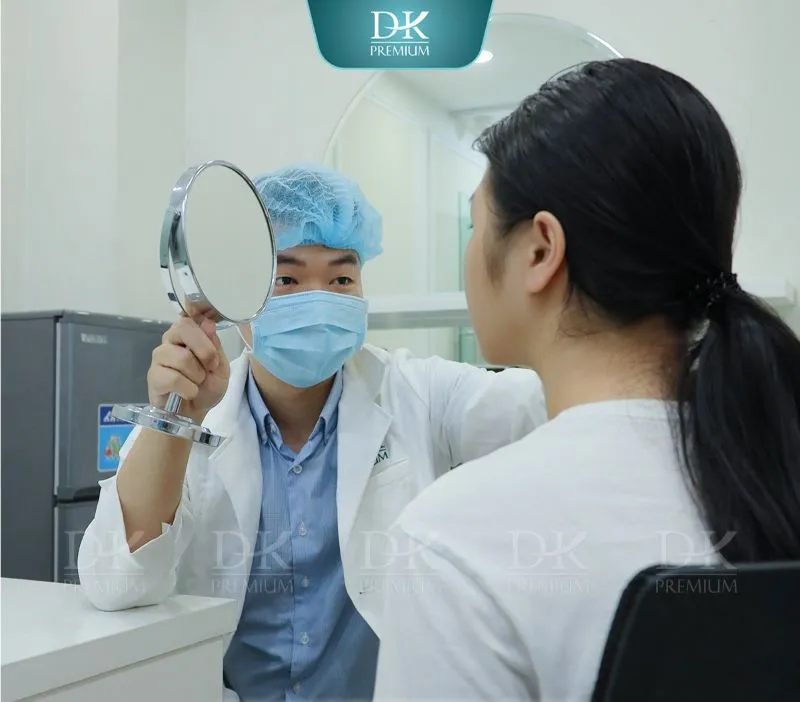 Surgeons at Dr. Korea consistently monitor the hair recovery process to ensure strong, healthy growth and high follicle retention.