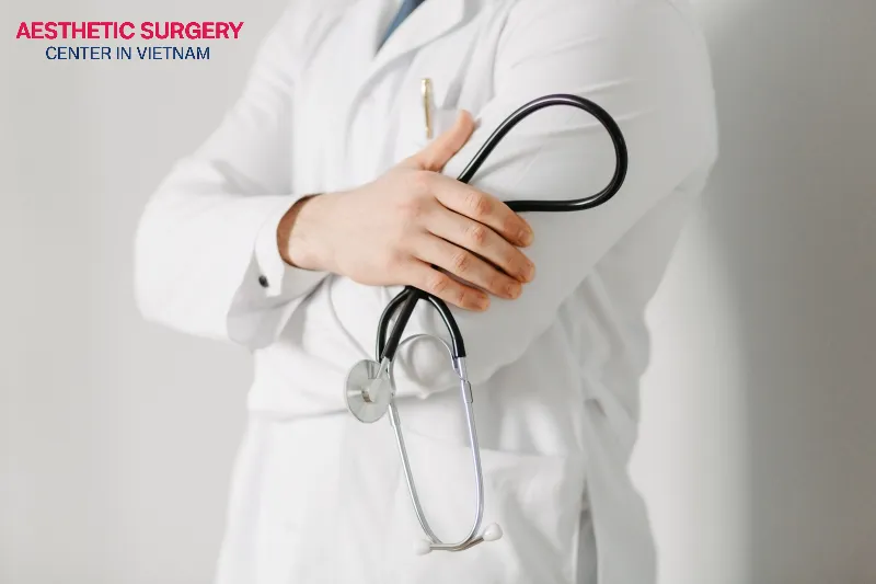 A reputable clinic should have a thorough and structured consultation process.