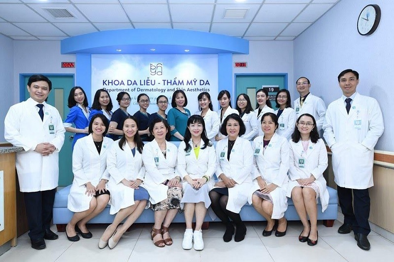 The team of surgeons at Vietnam Dermatology Hospital ensures that clients enjoy the most complete and professional experience possible.