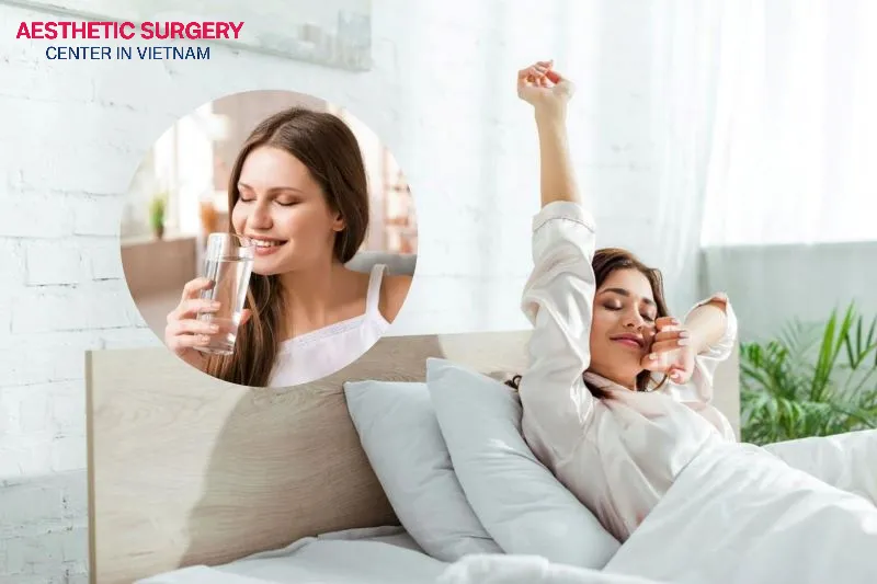 You should drink plenty of water and get enough sleep to help your skin recover faster, strengthen your immune system, and reduce the risk of scarring after a brow lift.