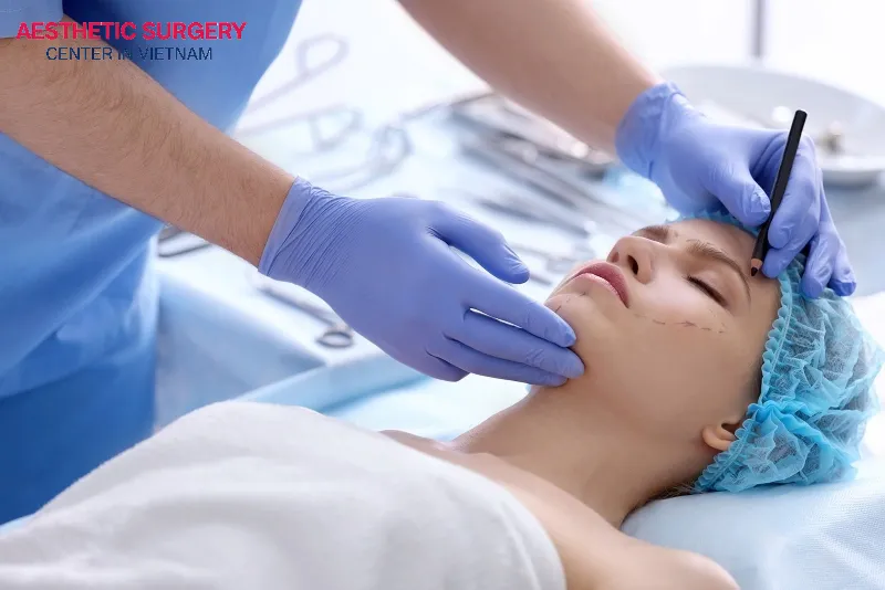 There are quite a few types of cosmetic surgery available in Vietnam nowadays