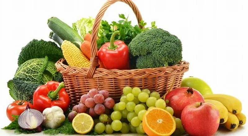 Eating plenty of green vegetables and fruits rich in vitamin A helps boost immunity and supports faster healing of surgical wounds.