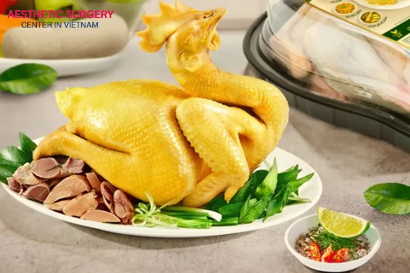 Chicken can cause itching if eaten after eyelid stitching, so you should avoid eating chicken during recovery.