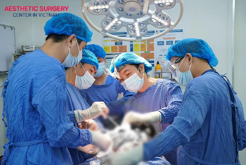 Modern infrastructure and advanced rhinoplasty equipment.