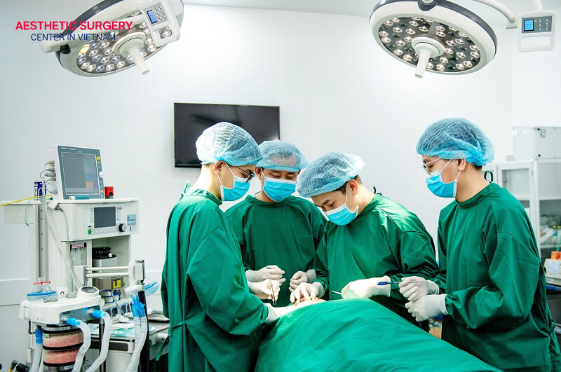 Aesthetic Surgery is a reputable address for dorsal hump rhinoplasty.