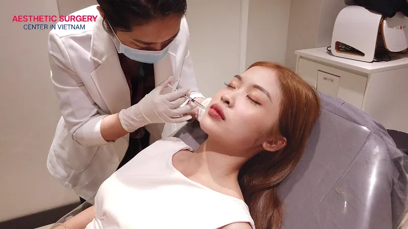 What is masseter botox? Masseter botox relaxes and reduces the masseter muscle.