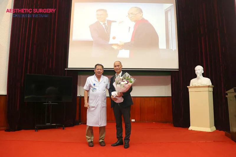 Nguyen Hong Ha (right) is a leading expert in major reconstructive and complex surgical procedures.