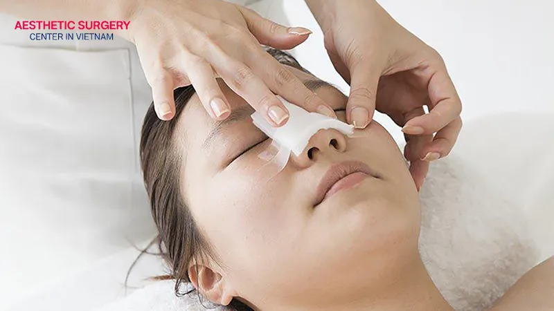 After one week, your nose may still be swollen and slightly sore.