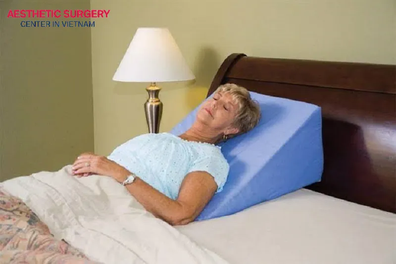 After a facelift, you should keep your head elevated while sleeping to reduce pressure on the veins in the face and neck.