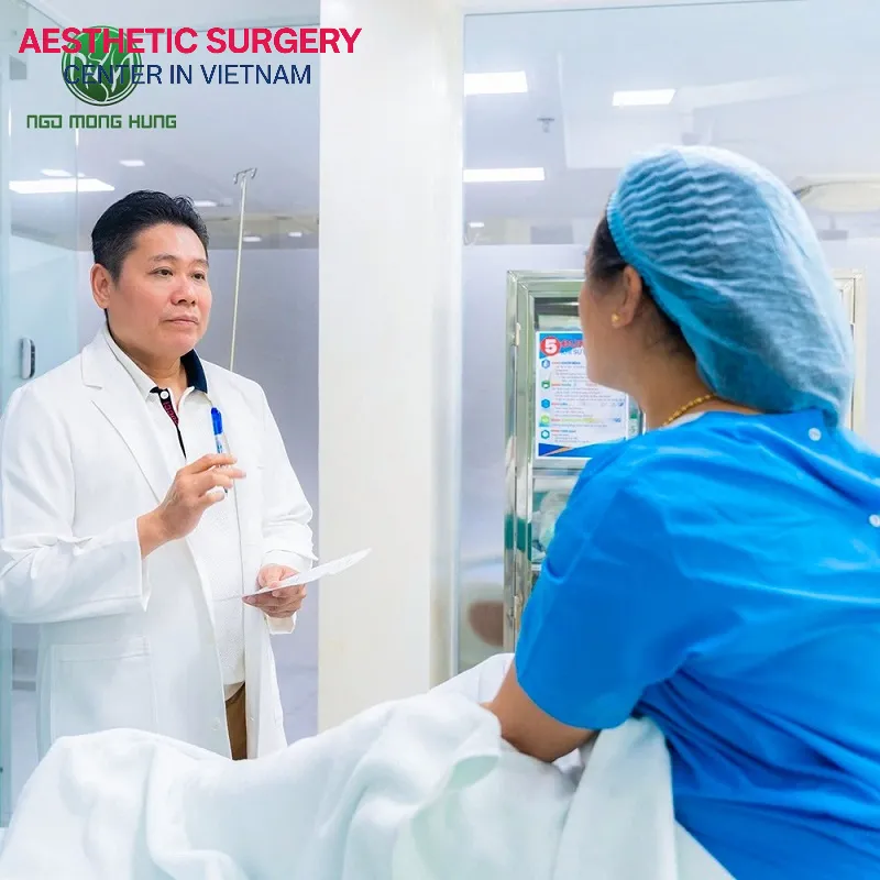 Dr. Ngo Mong Hung is the Medical Director of the hospital he founded, highly trusted by many clients for his surgical skills.