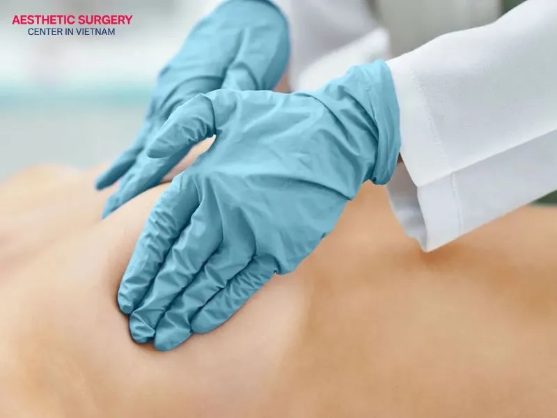 Gummy bear breast implants cost ranges from approximately 150 to 300 million VND.