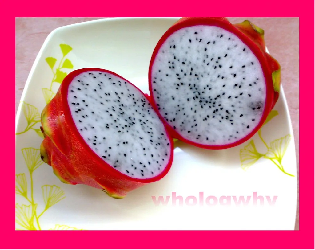 Trứng gà chứa bao nhiêu calo và protein?