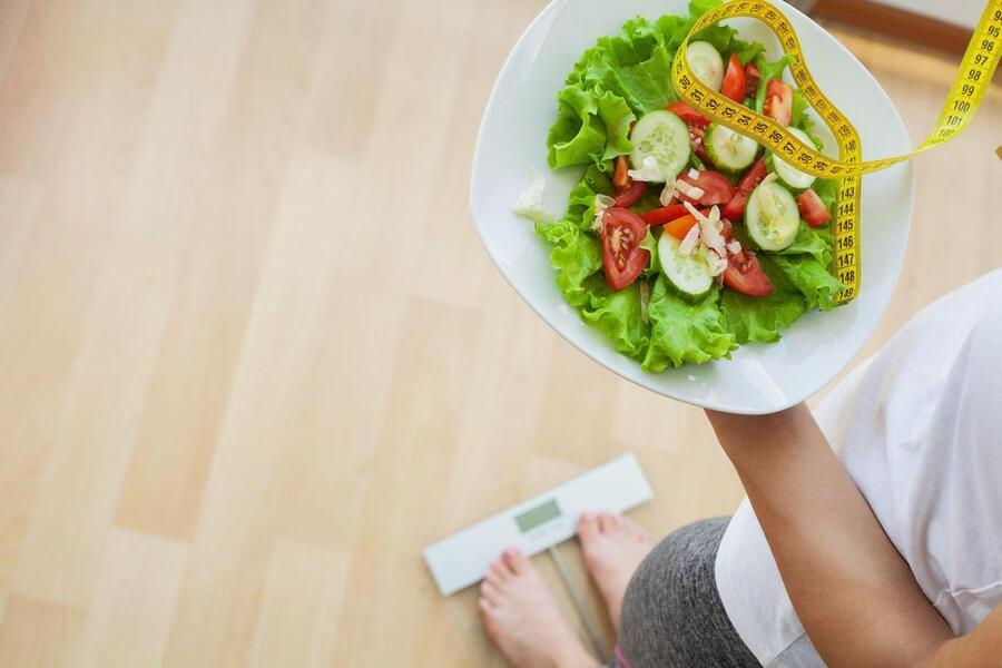 ăn chậm nhai kĩ có giảm cân không
