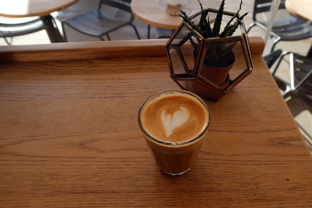 Những công thức tắm trắng cafe nào mà bạn cần nằm lòng?