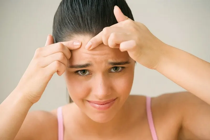 Stress và cortisol gây mụn và lão hóa?