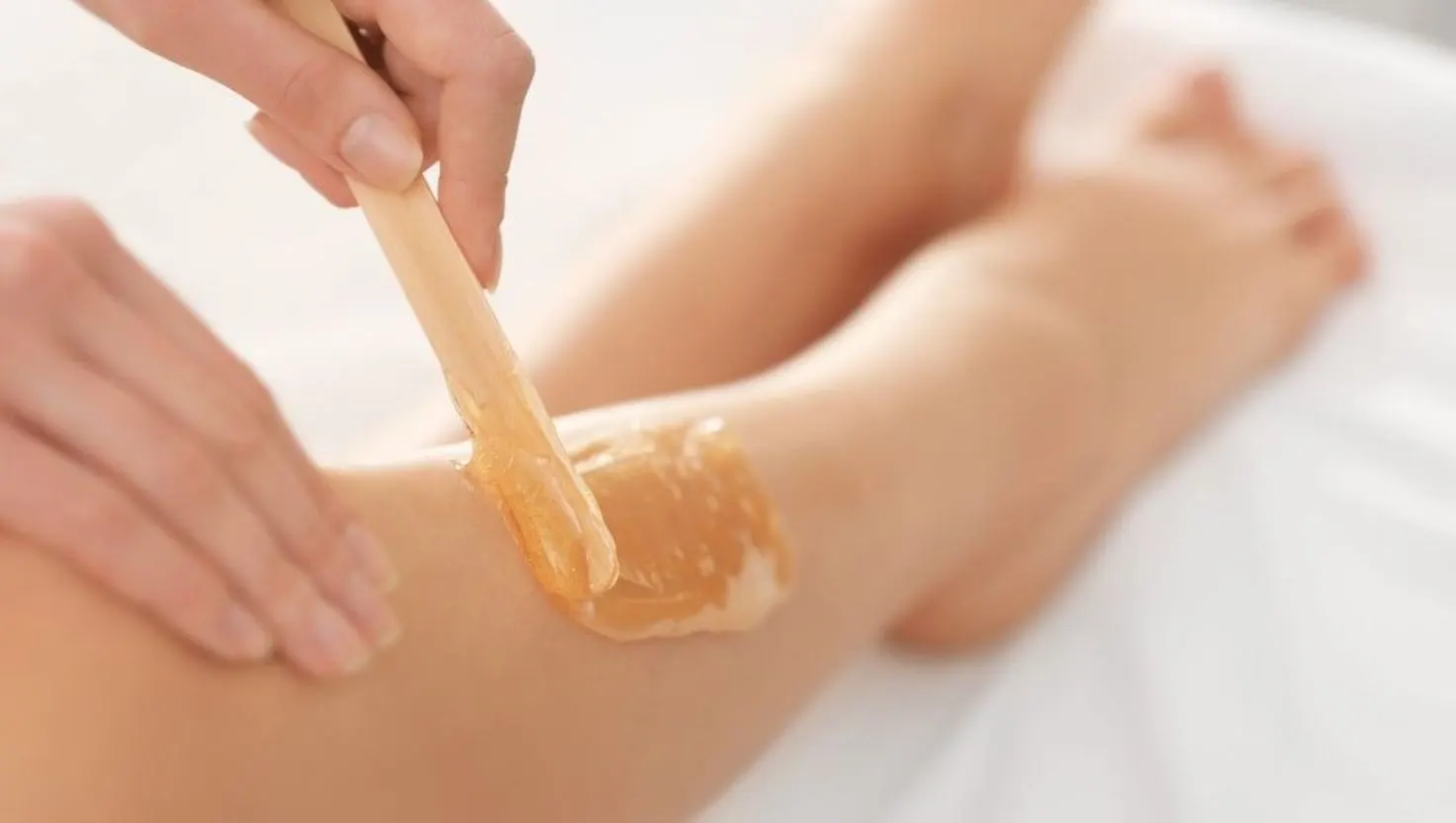Cách dùng chườm ấm và tẩy tế bào chết