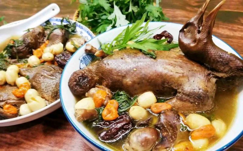 Không nên ăn thịt chim quá nhiều sẽ dư thừa dưỡng chất gây mất cân bằng dinh dưỡng